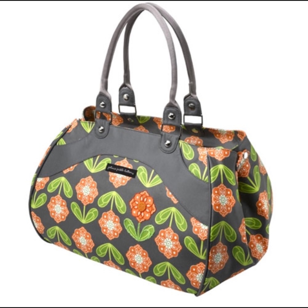 Petunia pickle bottom weekend diaper bag
